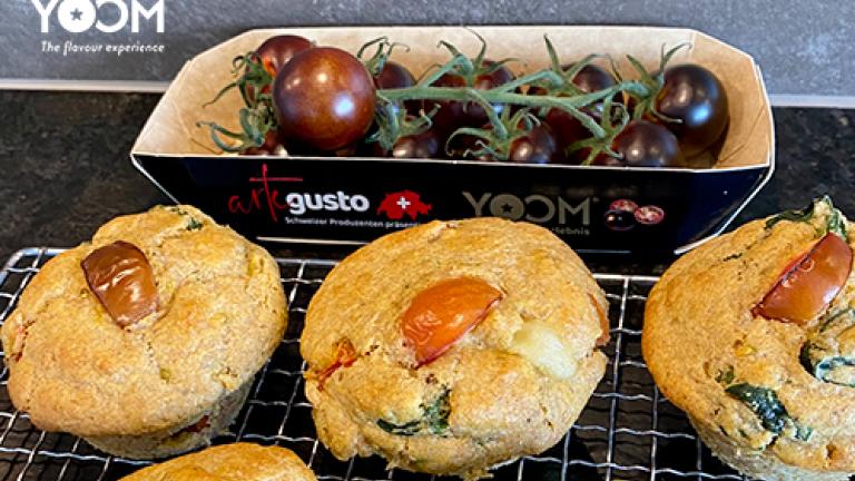 polenta_tomato_spinach_muffins